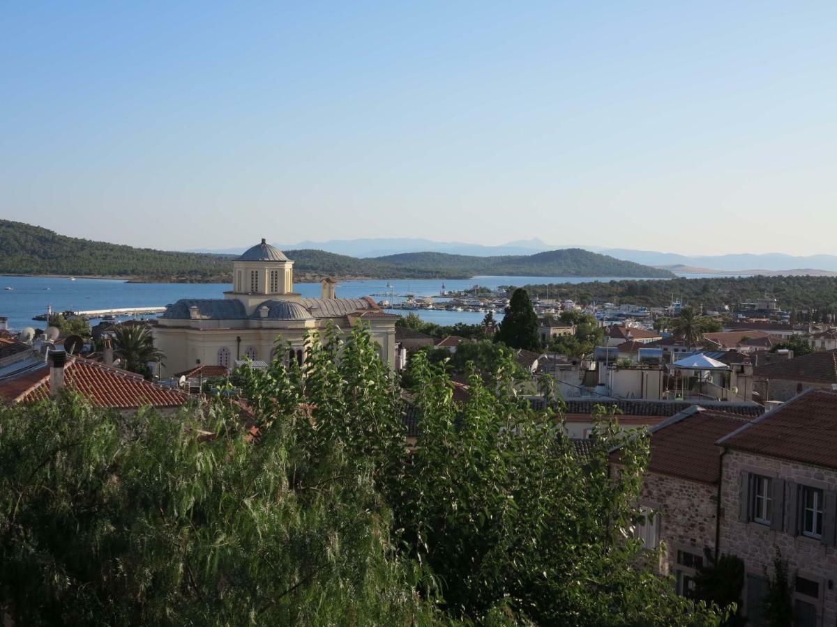 Cunda Sakin Hotel Exterior photo